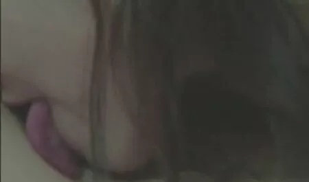 わんぱく日本の女の子がストリップのように、絵が下着にwebカメラ 女性 が 見 たい エッチ な 動画