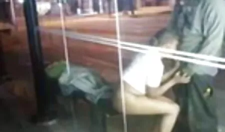 恥知らずの仕にピンクのパンティーの変更にcam 女子 えっち