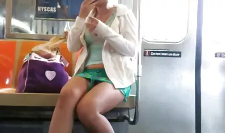 美しいラティーナヌードストッキング愛撫彼女の滑りと玩具 女性 向け エッチ な 無料 動画