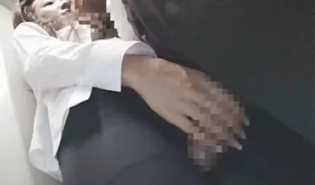 お風呂で男をしゃぶる美女 エロ い 女性 動画