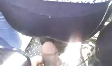 かわいい従順な妹は彼女の口の中で彼女の兄弟のコックを取る 女 エッチ 動画