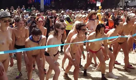 コックを体験できる甘く、舐めてる友人の肛門前肛門性 無料 動画 エロ 女性
