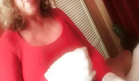 オフィスの机の上にホットセックス鳩 女性 の 為 の エッチ な 動画