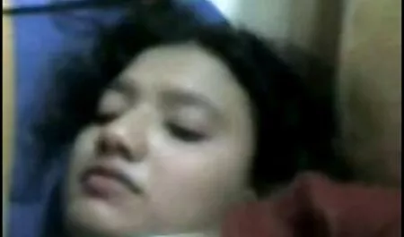 三つの男と二つの愚痴クソでザセンターのザクラブ 女 用 アダルト 動画