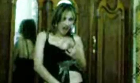 Masturbating幸せな幅とともに二cocksの同時に 女 同士 の エッチ 動画