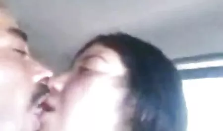 美しいtrannyティーンと大きな話題舐めてるコックまで精液 女性 の ため セックス 動画