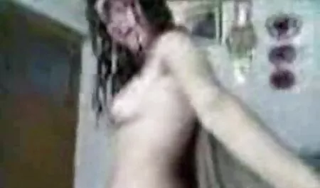 あなたではなく、若い彼女の恋人と三人組を配置しました セックス 無料 動画 女性