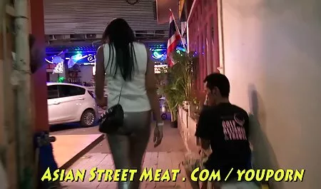 ホットLでコックと一緒に踊る戦利品。 女性 アダルト 巨乳
